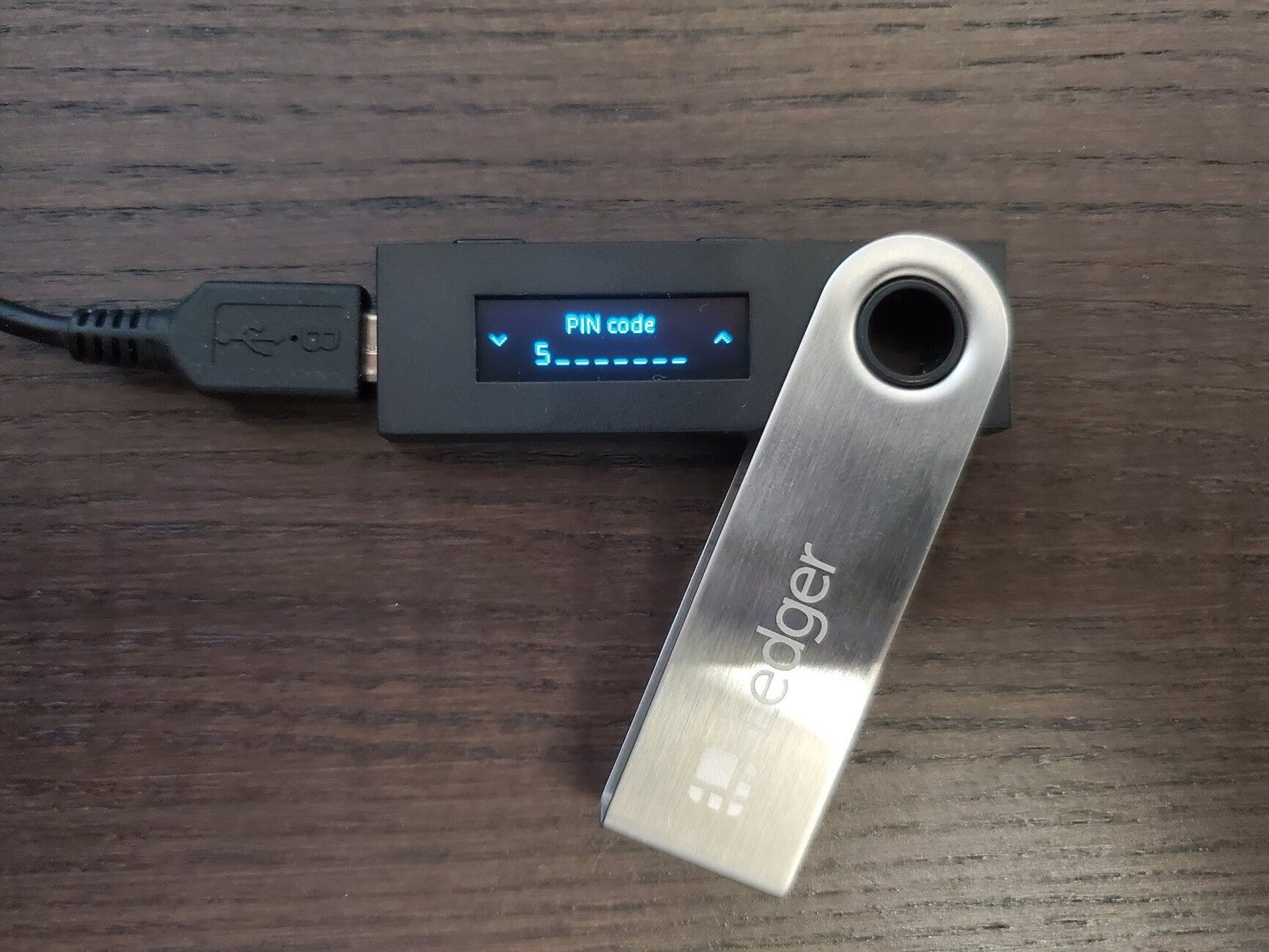 Ledger Nano S Review (2023): Do I need to upgrade? | Boxmining